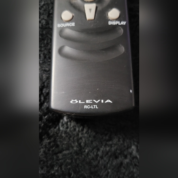 OLEVIA RC-LTL TV Remote - Picture 2 of 4